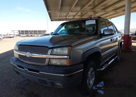 2003 Chevrolet Avalanche 1500 из США, поврежденный, VIN 3GNEK13T53G306520